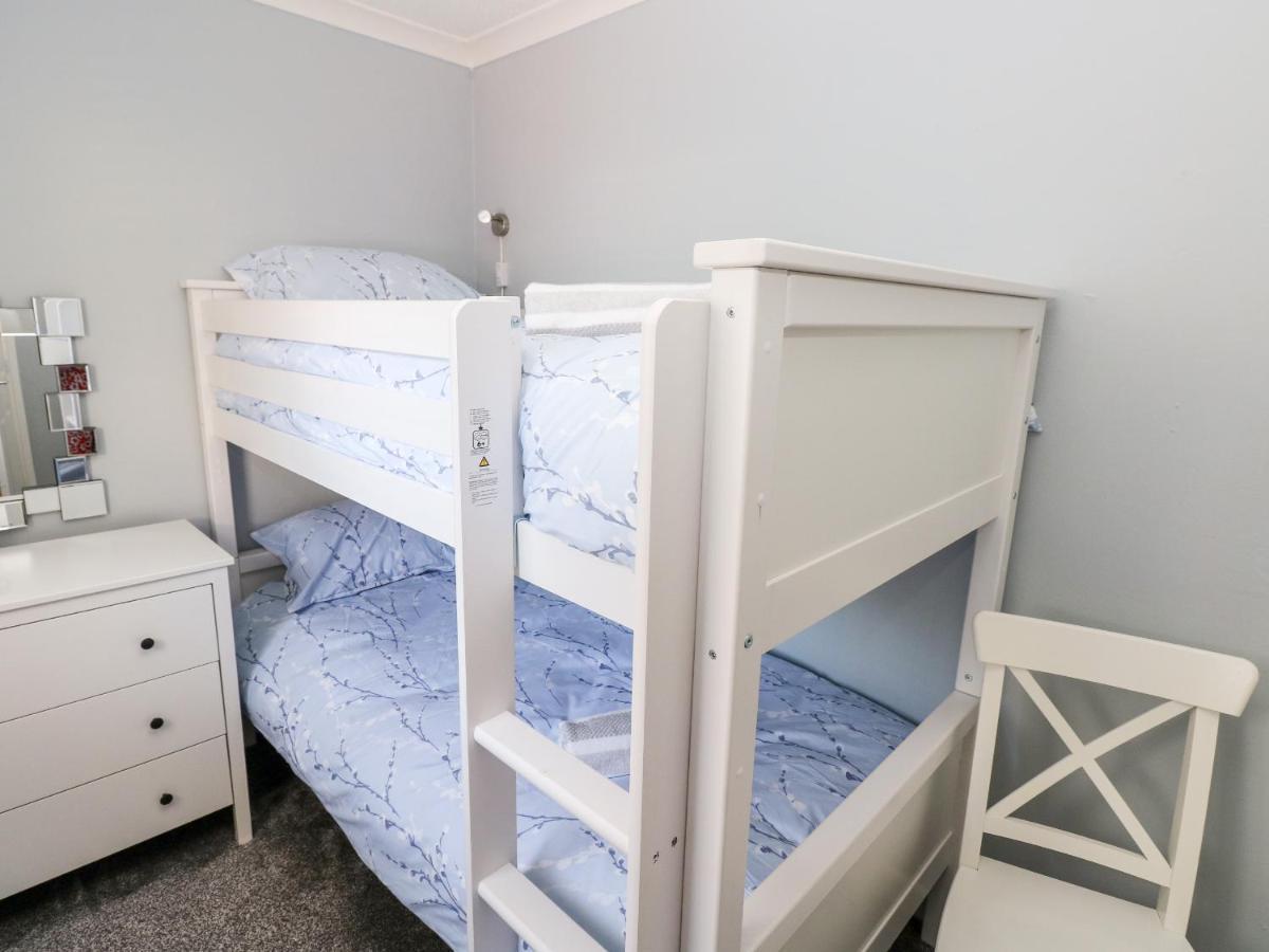 Apartment Clicketts Court Tenby